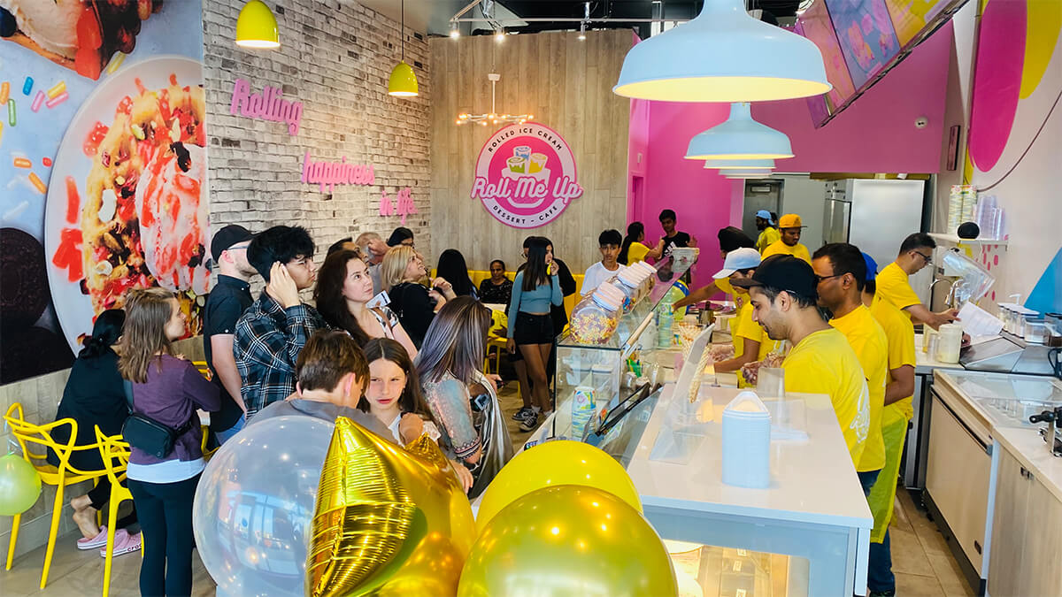 Grand Opening of Roll Me Up Ice Cream & Desserts in Oshawa A Sweet